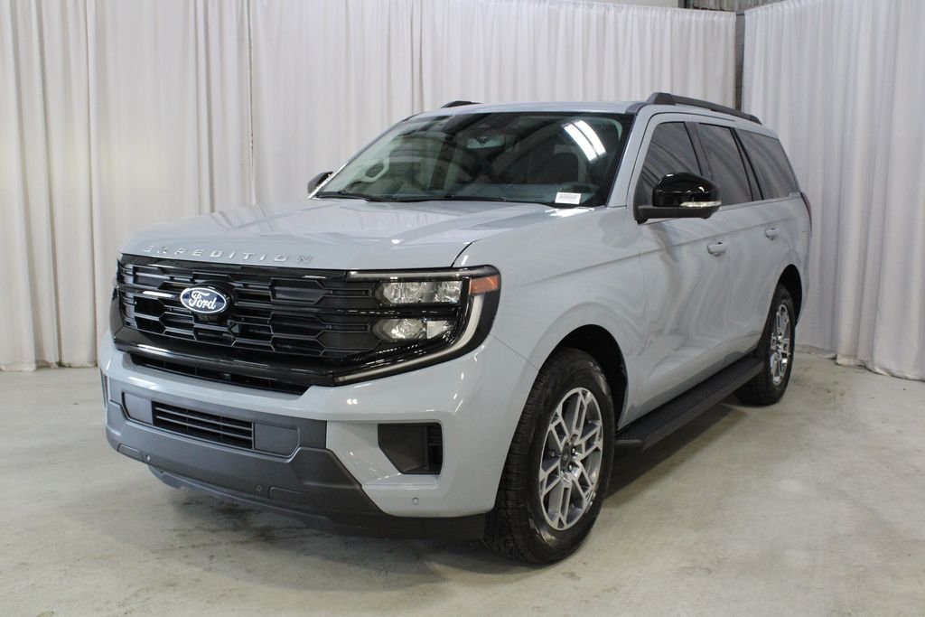 New 2026 Ford Expedition Active AWD/4WD image 36