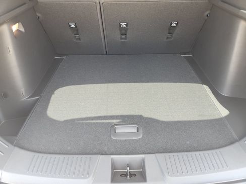 New 2026 Chevrolet Trax RS w/ Sunroof Package FWD image 25