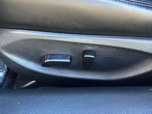 Used 2019 INFINITI Q50 Luxe w/ All Weather Package (L93) image 16