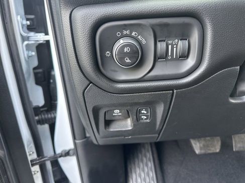 New 2026 RAM 1500 Big Horn AWD/4WD image 17