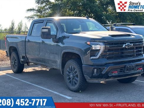 Used 2025 Chevrolet Silverado 2500 LT w/ Trail Boss Package AWD/4WD image 1