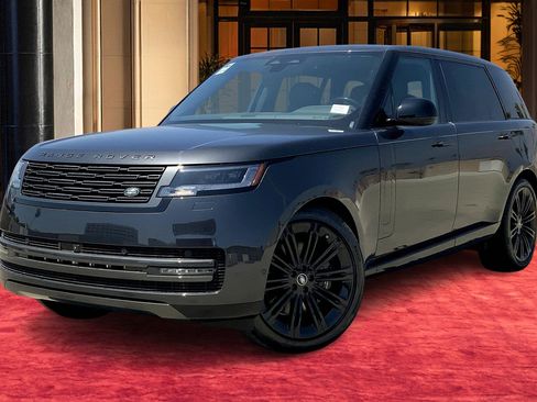 New 2025 Land Rover Range Rover Long Wheelbase SE image 1