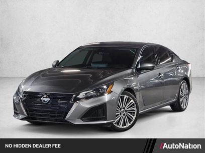 Used 2023 Nissan Altima 2.5 SL
