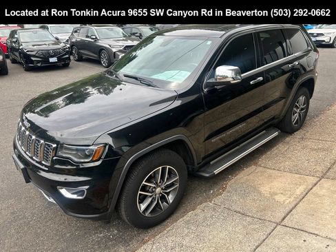 Used 2017 Jeep Grand Cherokee Limited w/ Luxury Group II AWD/4WD image 7