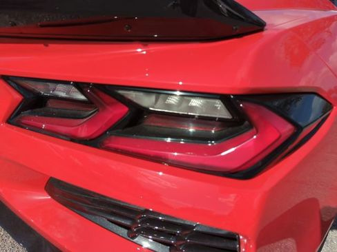 Used 2025 Chevrolet Corvette Z06 image 10