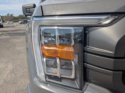 Used 2021 Ford F150 XLT w/ Equipment Group 302A High image 11