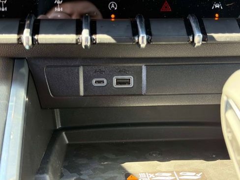 New 2026 Chevrolet Colorado ZR2 w/ Technology Package image 30