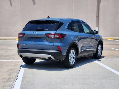 Used 2024 Ford Escape Active w/ Tech Pack #1 FWD image 5