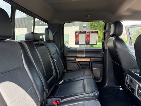 Used 2020 Ford F250 Lariat w/ Lariat Value Package AWD/4WD image 28