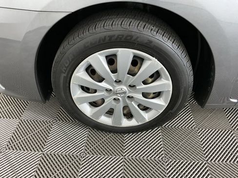 Used 2017 Nissan Sentra SV FWD image 26