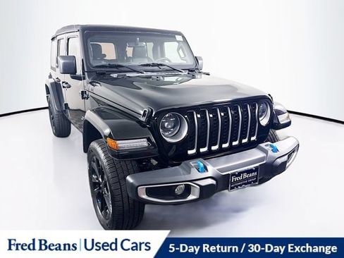 Used 2023 Jeep Wrangler Unlimited Sahara AWD/4WD image 1