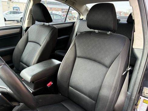 Used 2017 Subaru Legacy 2.5i Premium image 22