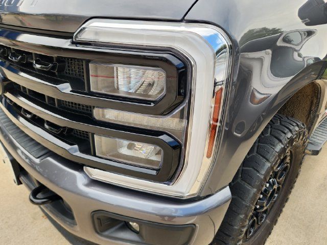 Used 2024 Ford F350 Lariat w/ Lariat Ultimate Package AWD/4WD image 7