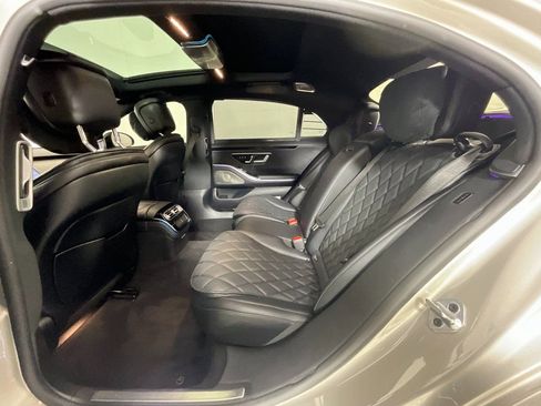 Used 2023 Mercedes-Benz S 500 S 500 image 26
