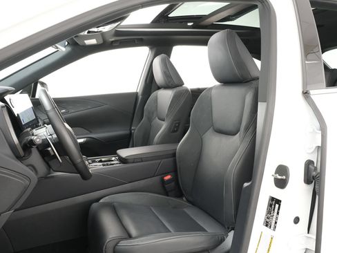 Used 2024 Lexus RX 450h AWD w/ Convenience Package image 29