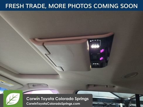 Used 2019 GMC Yukon Denali w/ Denali Ultimate Package AWD/4WD image 12