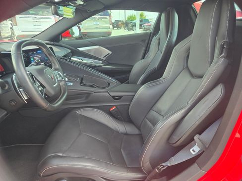 Used 2022 Chevrolet Corvette Stingray Preferred Conv w/ Z51 Performance Package RWD image 13