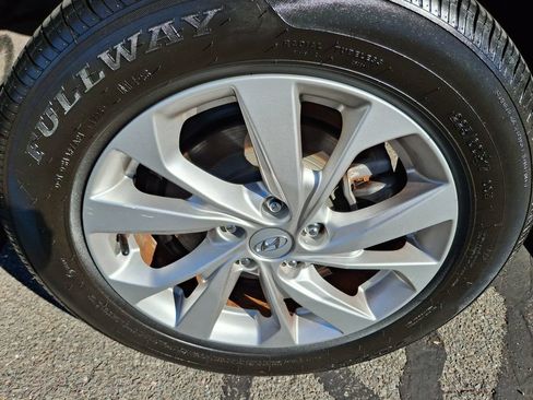 Used 2021 Hyundai Tucson SE AWD/4WD image 7