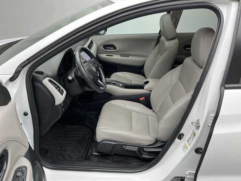 Used 2016 Honda HR-V EX-L image 3