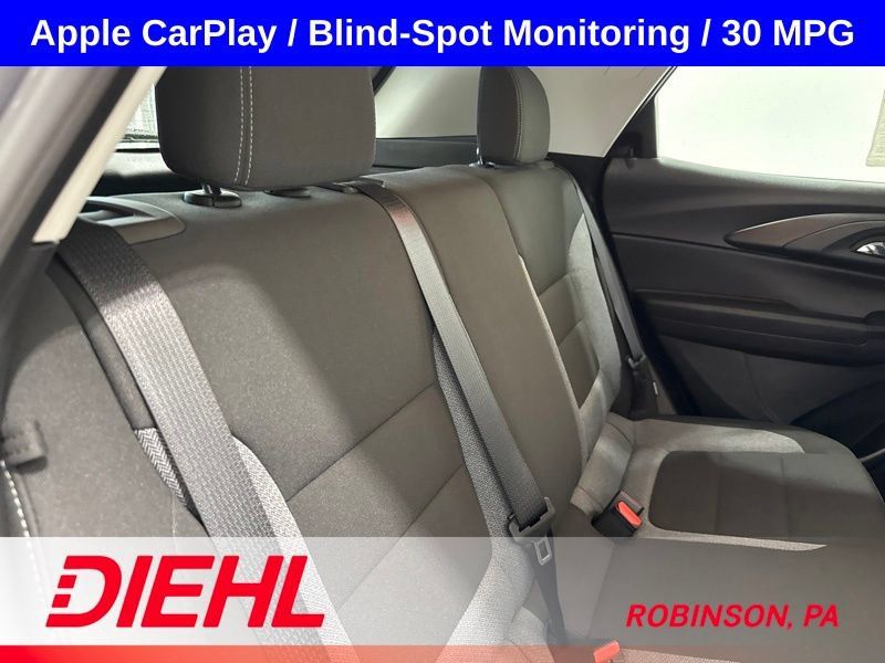 Used 2022 Chevrolet TrailBlazer LS AWD/4WD image 10