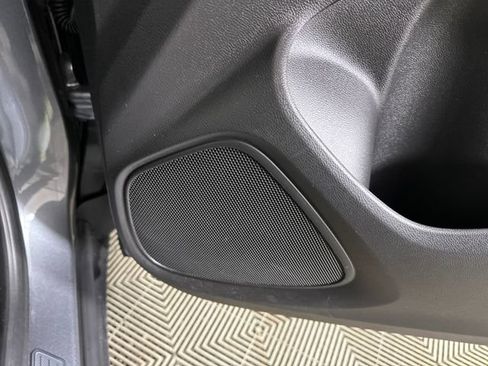 Used 2021 Buick Encore GX Select image 29