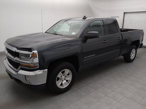 Used 2018 Chevrolet Silverado 1500 LT w/ All Star Edition AWD/4WD image 2
