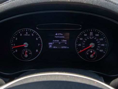 Used 2020 Kia Sorento FWD V6 image 27