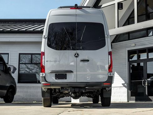 New 2025 Mercedes-Benz Sprinter 2500 image 8