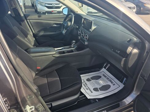 Used 2022 Nissan Sentra SV image 10