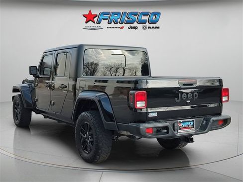 Certified 2022 Jeep Gladiator Sport image 7