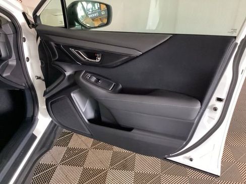 Certified 2025 Subaru Outback Premium image 20