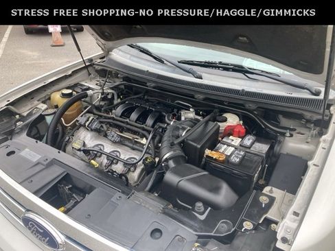 Used 2009 Ford Flex SEL image 11