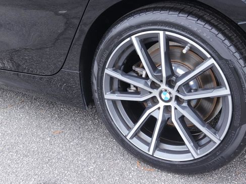 Used 2019 BMW 330i Sedan w/ Premium Package image 36