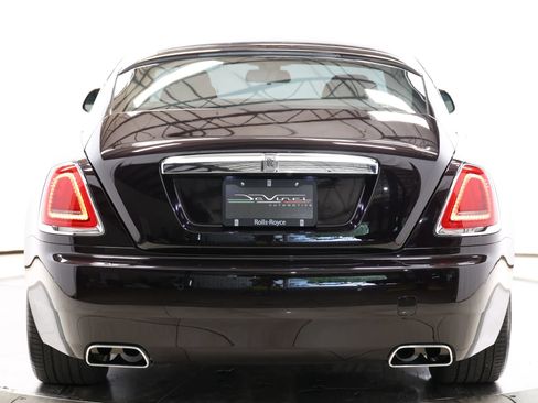 Used 2015 Rolls-Royce Wraith RWD image 82