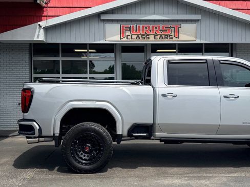 Used 2020 GMC Sierra 2500 Denali w/ Denali Ultimate Package image 12