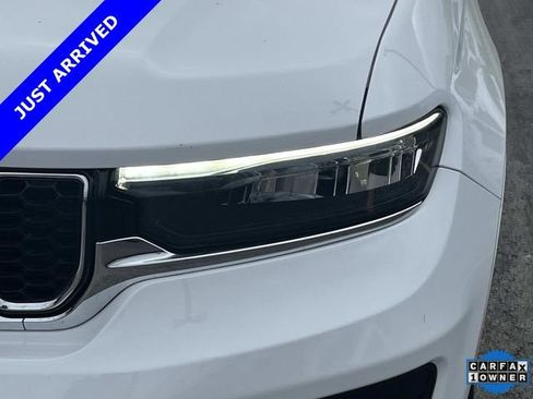 Certified 2022 Jeep Grand Cherokee L Overland image 10