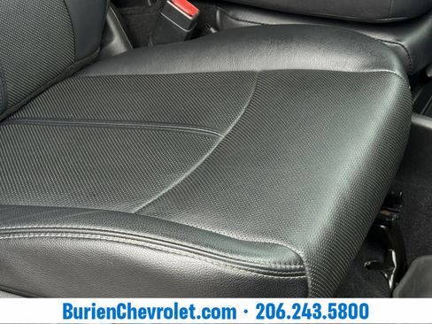 Used 2018 RAM 2500 Laramie w/ Off Road Package image 22