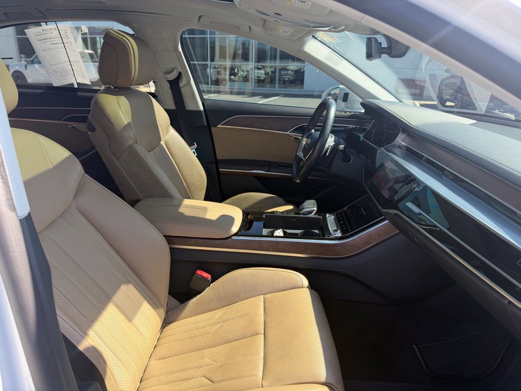 Used 2021 Audi A8 L 3.0T w/ Executive Plus Package AWD/4WD image 32
