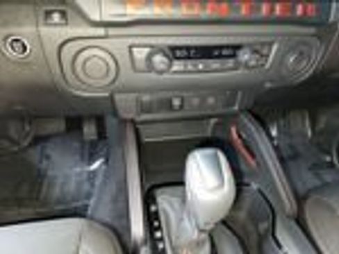 Used 2025 Nissan Frontier Pro-X RWD image 21