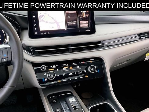 Certified 2027 INFINITI QX60 Luxe w/ Cargo Package FWD image 8