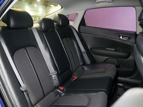Used 2018 Kia Optima S FWD image 18