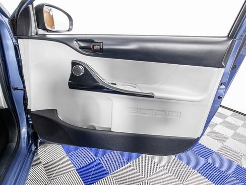 Used 2014 Scion iQ FWD image 11