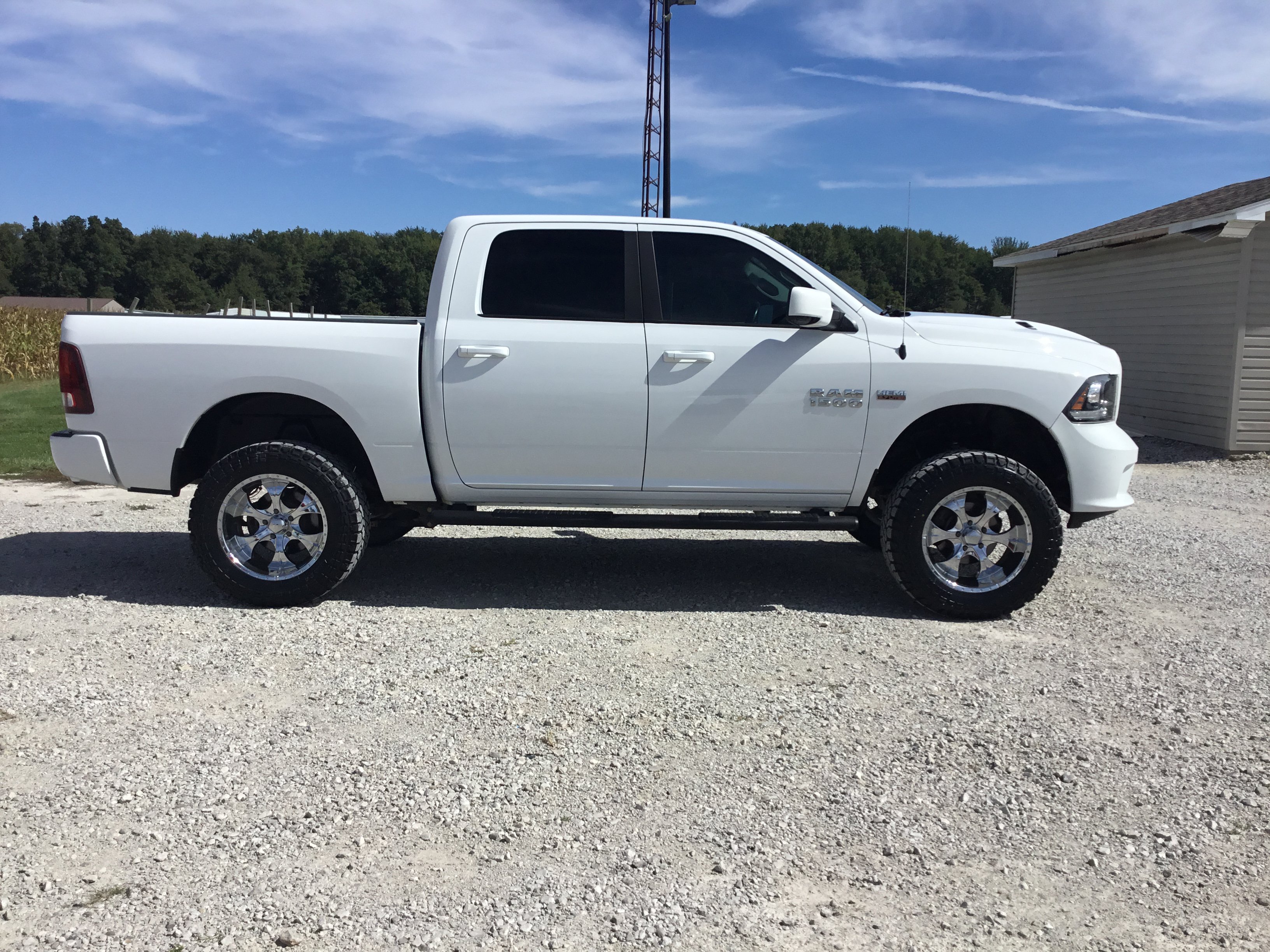 Used 2018 RAM 1500 Sport AWD/4WD image 2
