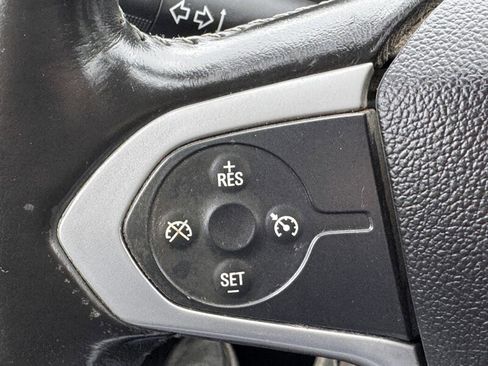 Used 2016 Chevrolet Colorado LT image 25