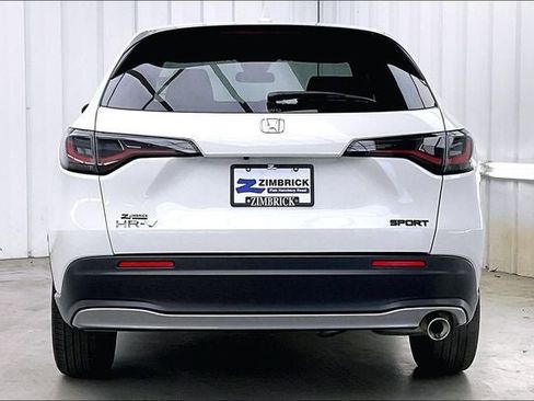 Certified 2024 Honda HR-V Sport image 4