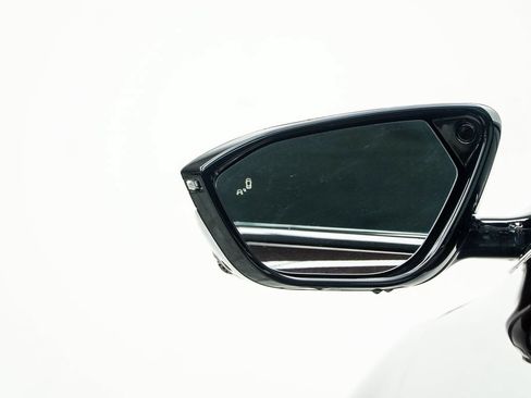 Used 2024 Lucid Air Touring AWD/4WD image 19