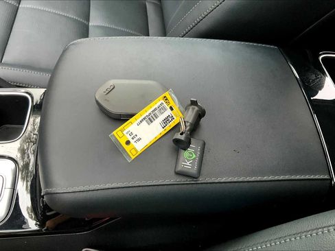 Used 2023 Kia Telluride EX image 28