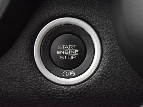Used 2024 RAM 1500 Big Horn AWD/4WD image 19