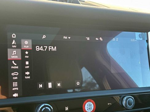 New 2026 Porsche Macan S image 19