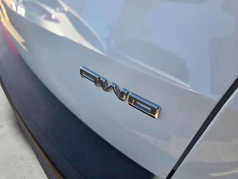 Used 2024 Ford Escape Active AWD/4WD image 16